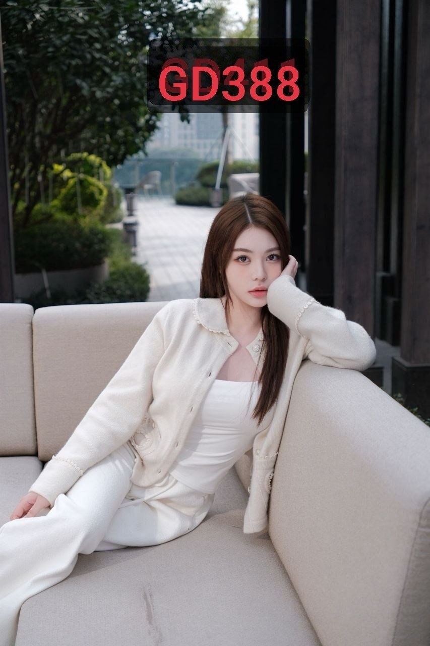 广东 深圳 3岁 168cm 49 D杯 刚毕业 谈吐优雅. 可纯可欲. 小巧型 皮肤粉白,无整,无纹身全程配合满分 女朋友feel 开朗 爱笑女孩 抽烟纹身:无 SM:轻度 无套:否 口交:可 过夜:可 可飞:可 新马泰 价格:18 特点:谈吐优雅. 可纯可欲. 小巧型 皮肤粉白,无整,无纹身全程配合满分 女朋友feel 开朗 爱笑女孩