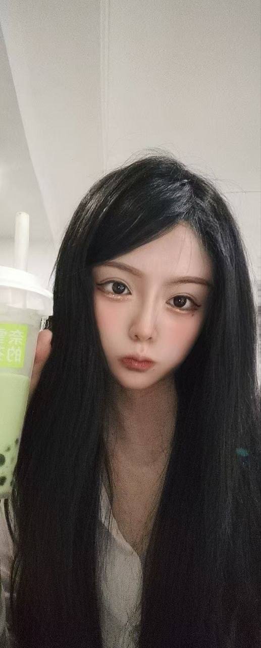 江苏 徐州 25岁 166cm 94 B杯 文职 抽烟纹身:无 SM:否 无套:否 口交:可 过夜:可 同居:否 可飞:可 价格:16