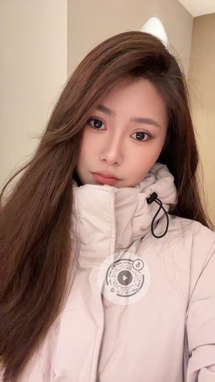 河南 郑州 24岁 162cm 97 A杯 工作 体贴温柔 抽烟纹身:无 SM:否 无套:可 口交:可 过夜:可 同居:可 可飞:可 价格:7 特点:体贴温柔
