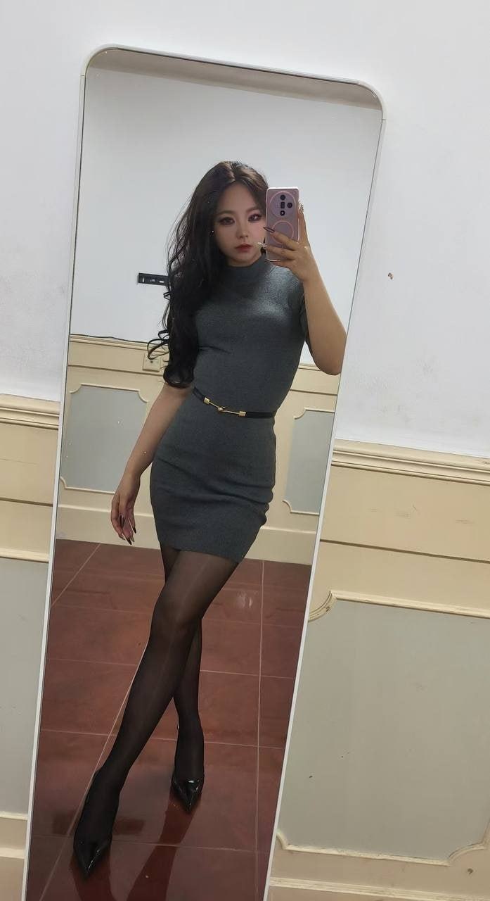 江苏 常州 26岁 162cm 101 B杯 妆面模特 性感成熟,妩媚妖娆,可盐可甜,反差大,温柔体贴,善解人意,能给情绪价值 抽烟纹身:无 SM:轻微 无套:可 口交:看情况 过夜:可 同居:否 可飞:可 价格:21 特点:性感成熟,妩媚妖娆,可盐可甜,反差大,温柔体贴,善解人意,能给情绪价值