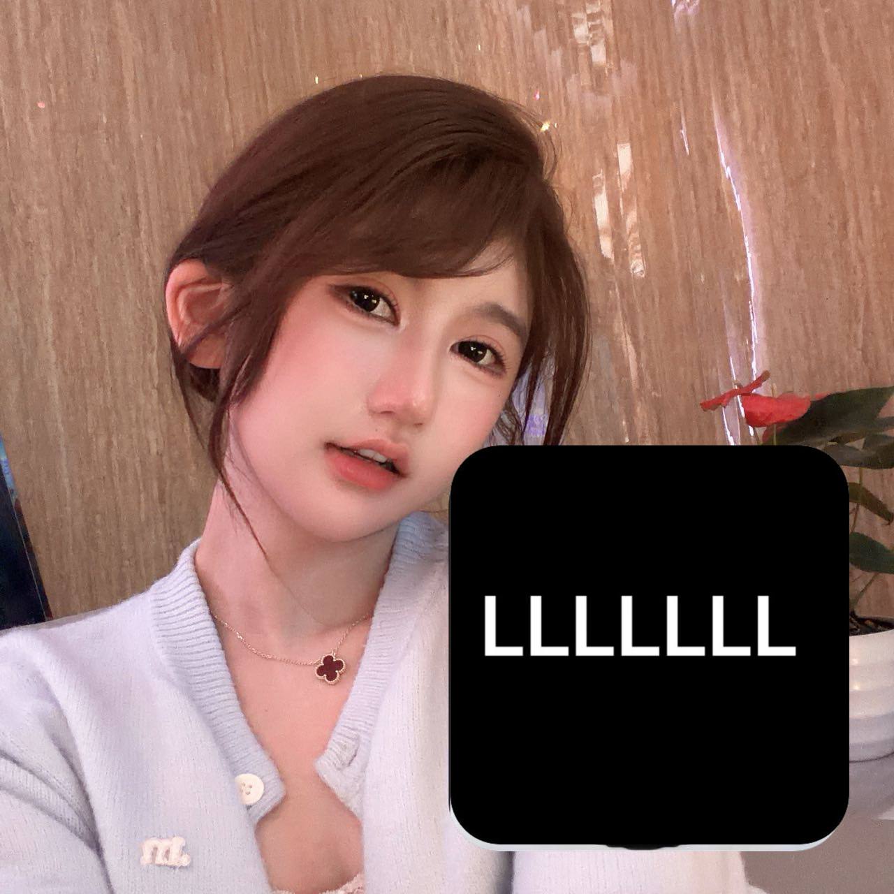 浙江 宁波 21岁 162cm 88 C杯 瑜伽教师/妆面模特 喜欢运动 性格比较好 皮肤很好 真胸 抽烟纹身:无 SM:是 无套:可 口交:可 过夜:可 同居:可 可飞:可 价格:20 特点:喜欢运动 性格比较好 皮肤很好 真胸