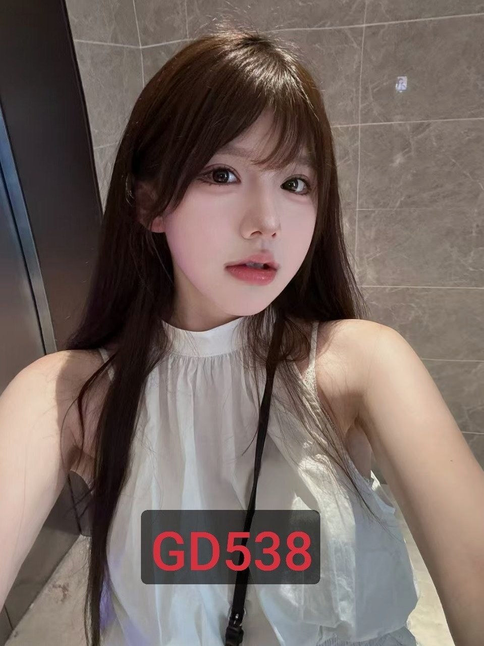 浙江 杭州 20岁 168cm 46 B杯 学生 皮肤偏白 性格好 配合度高 抽烟纹身:无 SM:是 无套:可 口交:可 过夜:可 同居:可 可飞:可 新马泰越 价格:15 特点:皮肤偏白 性格好 配合度高