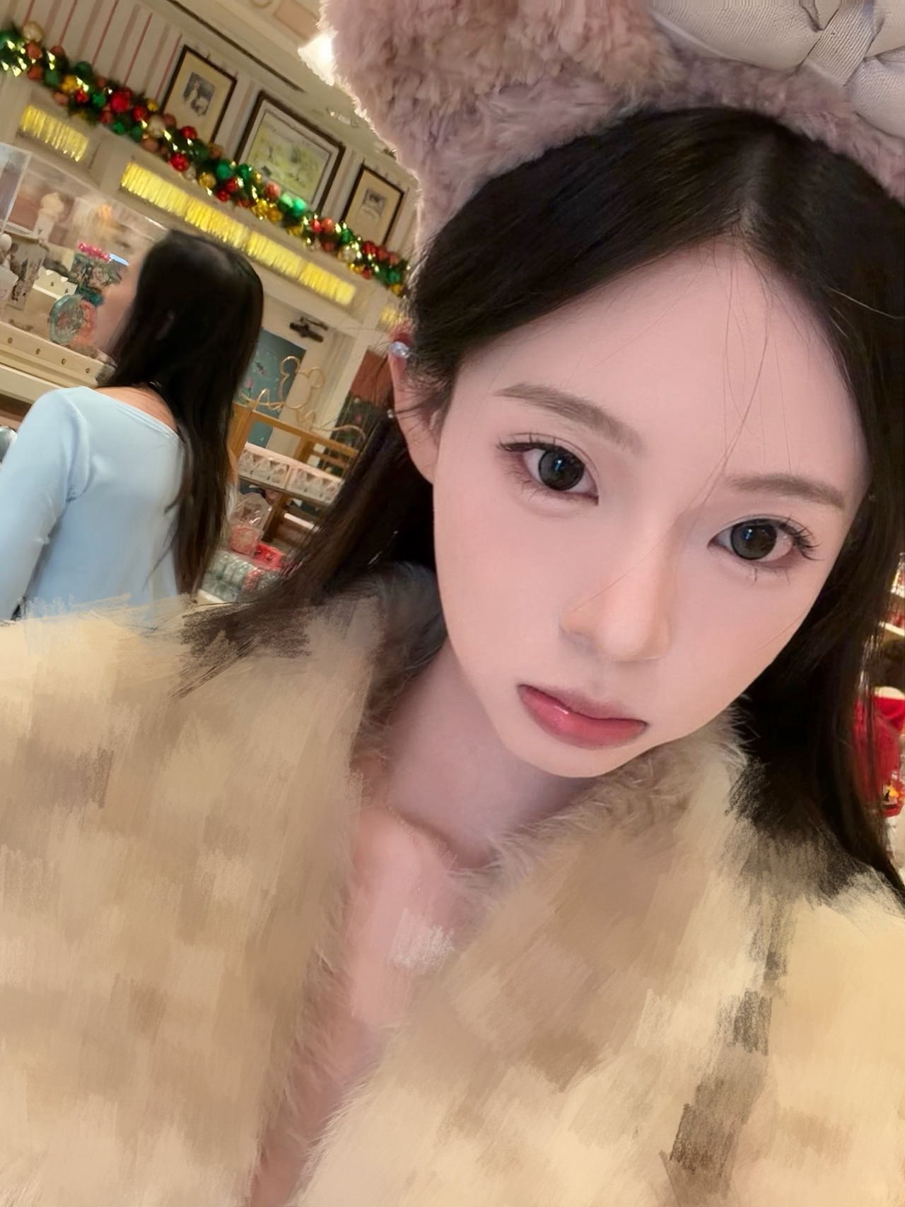 广东 广州 22岁 162cm 84 C杯 学生 本科雪历 性格活泼 能提供情绪价值 身材柔韧性好 爱好普拉提 刚毕业 兼职美瞳模特 SM:否 无套:否 口交:可 过夜:可 可飞:可 价格:20 特点:本科雪历 性格活泼 能提供情绪价值 身材柔韧性好 爱好普拉提 刚毕业 兼职美瞳模特