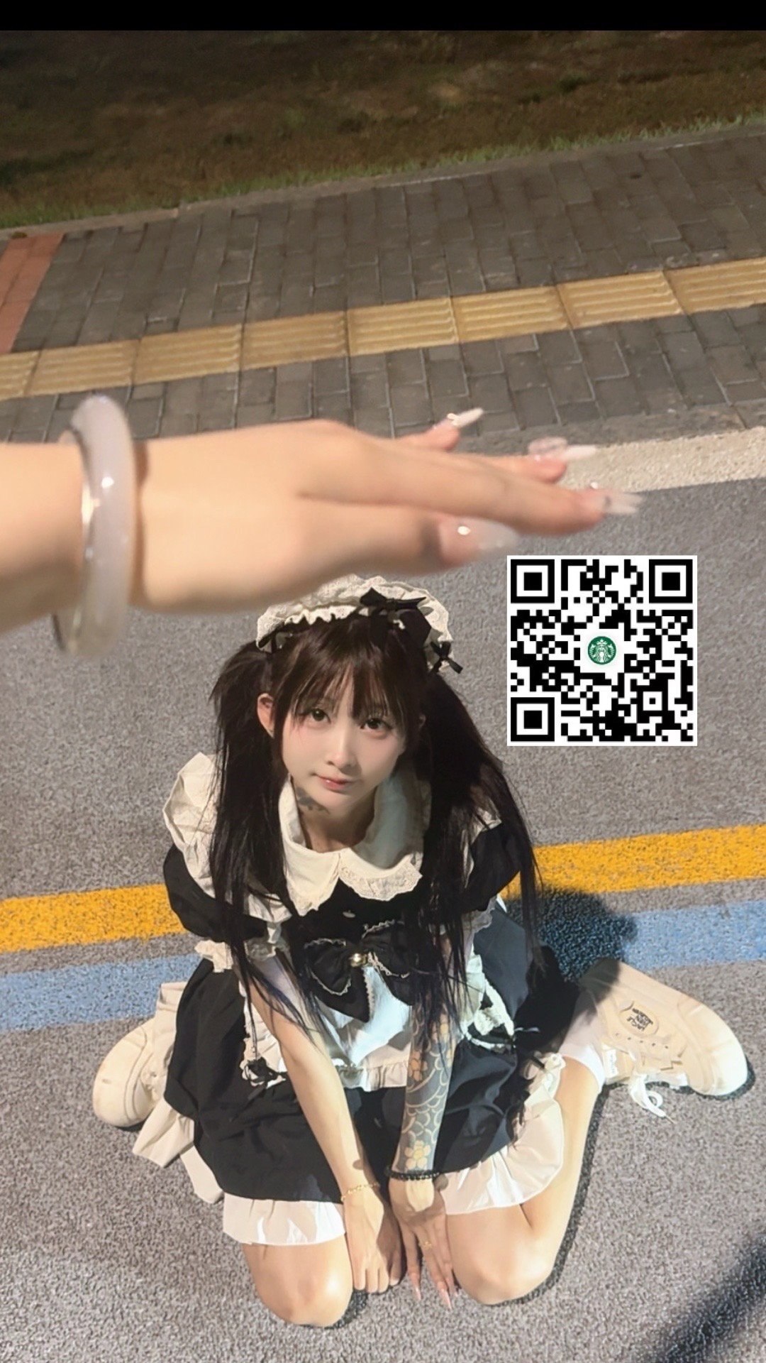 湖南 永州 20岁 160cm 78 A杯 无 年轻 活泼好动 会提供情绪价值 抽烟纹身:有纹身 SM:否 无套:可 口交:否 过夜:可 同居:可 可飞:可 价格:10 特点:年轻 活泼好动 会提供情绪价值