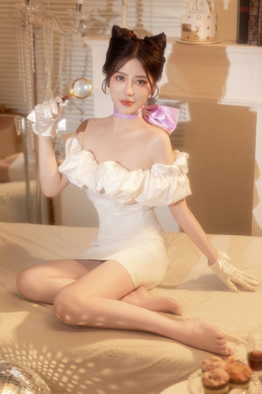 山东 枣庄 滕州 27岁 165cm 110 B杯 护士 丝袜腿网袜 抽烟纹身:无 SM:否 无套:可 口交:可 过夜:可 同居:可 可飞:否 价格:8 特点:丝袜腿网袜