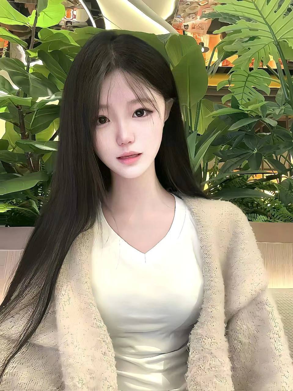 江苏 连云港 20岁 161cm 88 B杯 本人m SM:是 无套:否 口交:可 过夜:可 同居:否 可飞:可 价格:15 特点:本人m