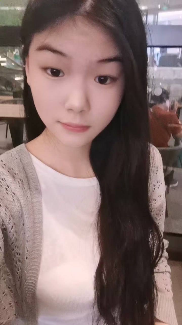河南 郑州 19岁 172cm 98 B杯 自由 秀外慧中,清丽脱俗,貌美如花,温文尔雅,听话懂事,乖巧伶俐,小鸟依人,娇小玲珑,可盐可甜,活泼开朗,会提供情绪价值,待开发更多的新玩法 抽烟纹身:无 SM:是 无套:可 口交:可 过夜:可 同居:可 可飞:可 价格:3/7 特点:秀外慧中,清丽脱俗,貌美如花,温文尔雅,听话懂事,乖巧伶俐,小鸟依人,娇小玲珑,可盐可甜,活泼开朗,会提供情绪价值,待开发更多的新玩法