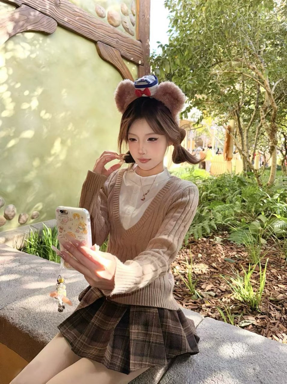 山东 济南 21岁 160cm 88 B杯 刚毕业 风华绝代绝代佳人花容月貌婉风流转清新脱俗容颜娇媚 抽烟纹身:无 SM:否 无套:否 口交:可 过夜:可 同居:否 可飞:可 价格:6 特点:风华绝代绝代佳人花容月貌婉风流转清新脱俗容颜娇媚