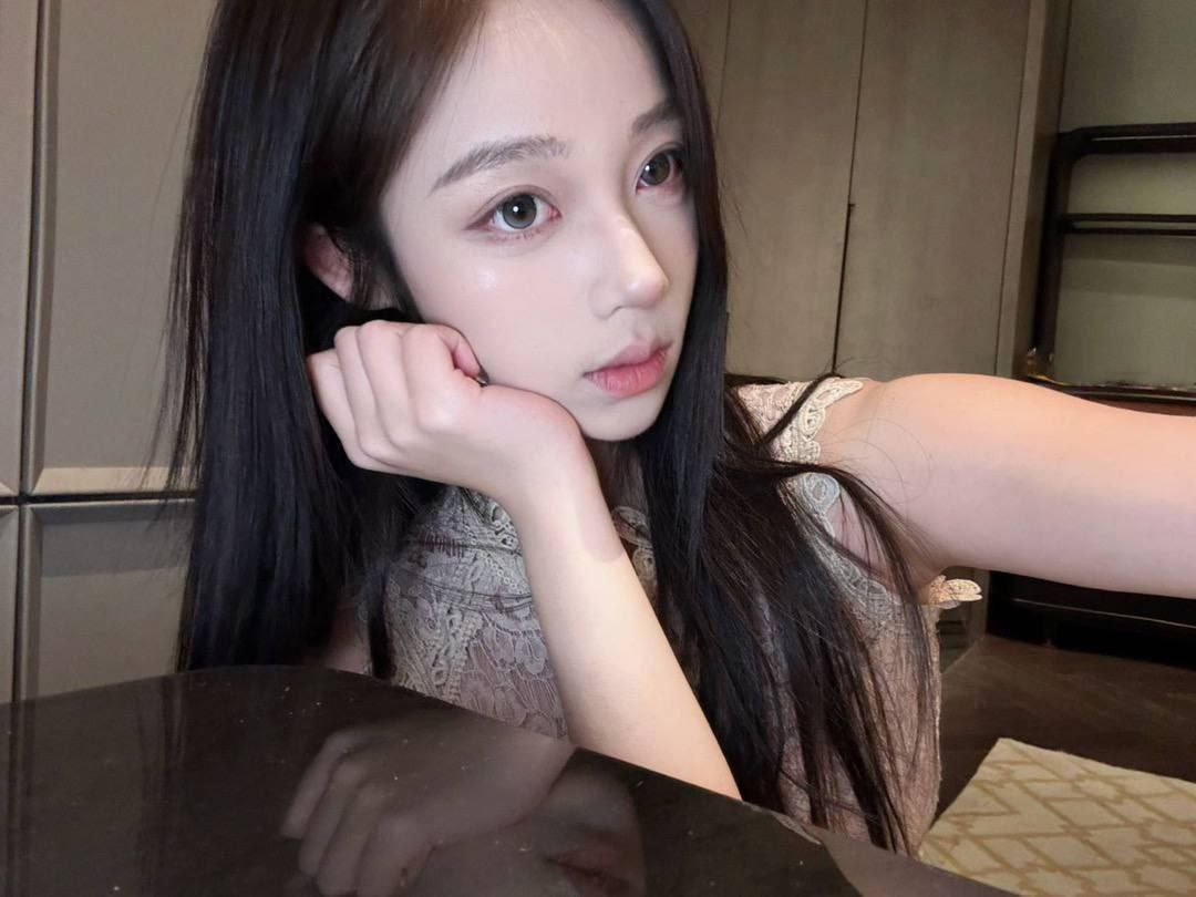 四川 成都 20岁 168cm 95 B杯 学生 校花 肤白貌美 真人很惊艳比照片好看 温柔 乖巧听话 抽烟纹身:无 SM:是 无套:否 口交:可 过夜:可 同居:可 可飞:可,港澳 价格:30 特点:校花 肤白貌美 真人很惊艳比照片好看 温柔 乖巧听话