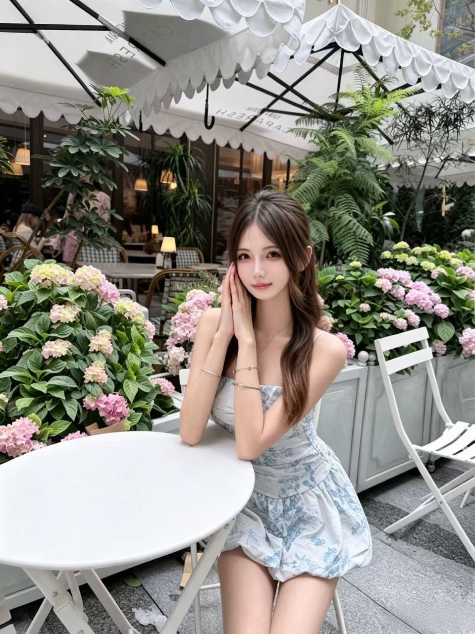 广东 深圳 21岁 164cm 90 B杯 学生 肤白貌美大白腿,练过舞蹈 性格活泼 腿细 脚好看 善解人意 在一起的时候能照顾你的情绪 给你带来初恋女友的感觉 抽烟纹身:有抽烟无纹身 SM:否 无套:否 口交:否 过夜:可 同居:否 可飞:可 价格:2.5 特点:肤白貌美大白腿,练过舞蹈 性格活泼 腿细 脚好看 善解人意 在一起的时候能照顾你的情绪 给你带来初恋女友的感觉