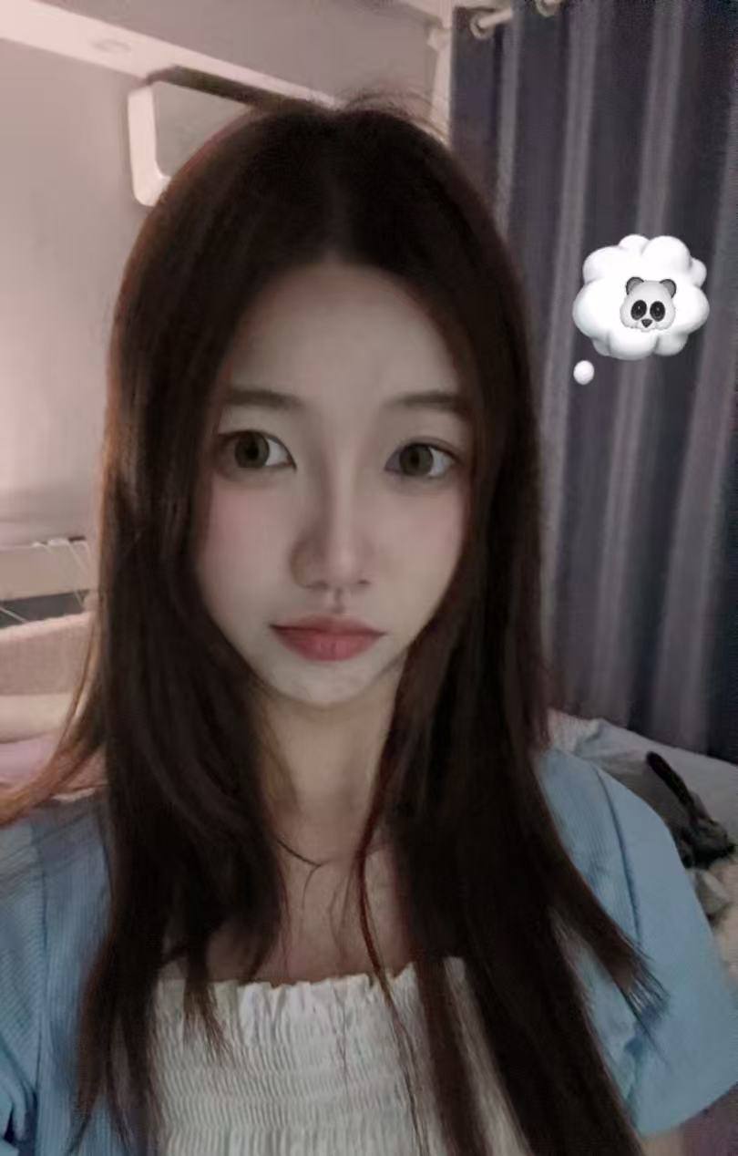 江苏 无锡 22岁 160cm 42 A杯 自由职业 听话 会做饭 抽烟纹身:无 SM:是 无套:否 口交:否 过夜:可 同居:否 可飞:否 价格:6 特点:听话 会做饭