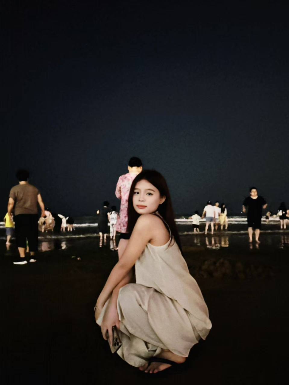 山东 青岛 城阳 21岁 160cm 44 B杯 美甲 清雅别致,灵气逼人,顾盼生辉,妙曼多姿,丽质天成,待解锁无限乐趣 抽烟纹身:无 SM:否 无套:否 口交:可 过夜:可 同居:可 可飞:否 山东省内可 价格:4 特点:清雅别致,灵气逼人,顾盼生辉,妙曼多姿,丽质天成,待解锁无限乐趣