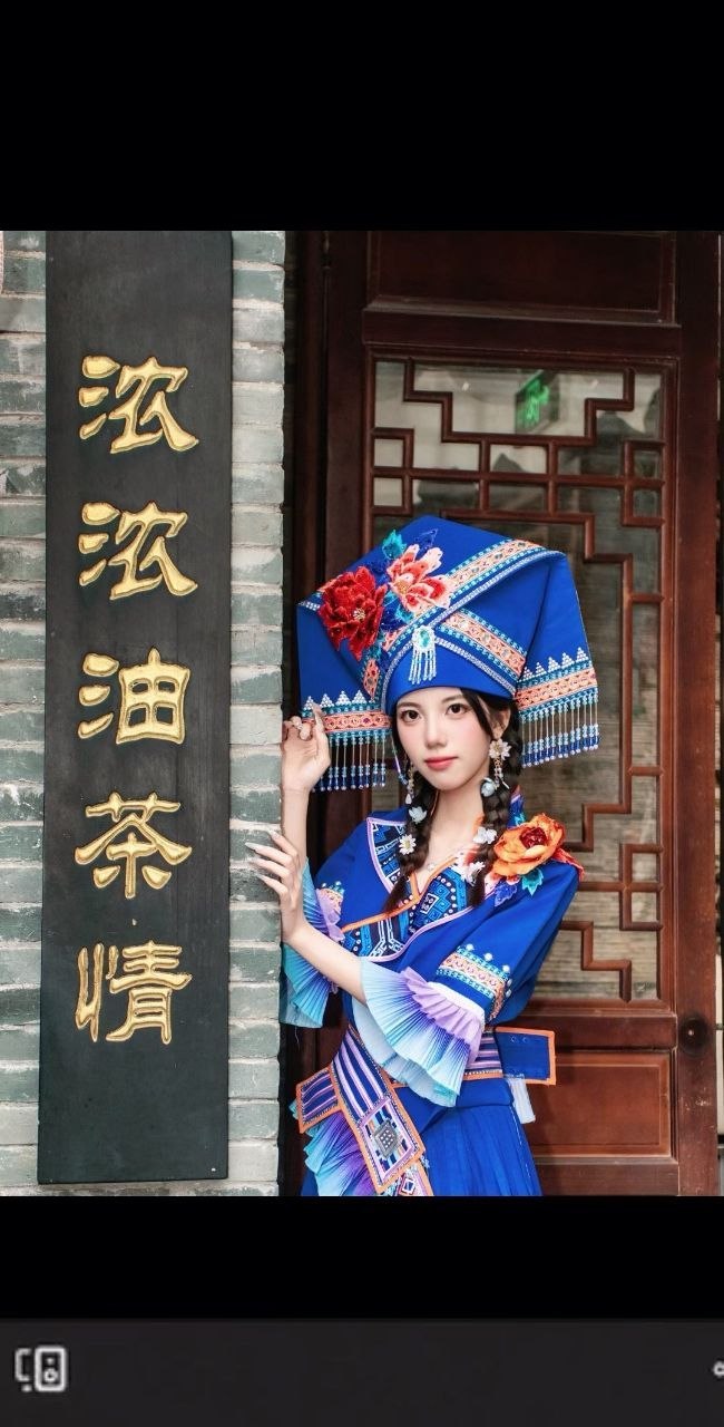 广西 南宁 21岁 164cm 42 A杯 学生 皓齿朱唇,玲珑剔透,轻舞飞扬,妩媚动人,容光焕发,待解锁无限乐趣 抽烟纹身:无 SM:是 无套:否 口交:可 过夜:可 同居:可 可飞:可 价格:7/14 特点:皓齿朱唇,玲珑剔透,轻舞飞扬,妩媚动人,容光焕发,待解锁无限乐趣
