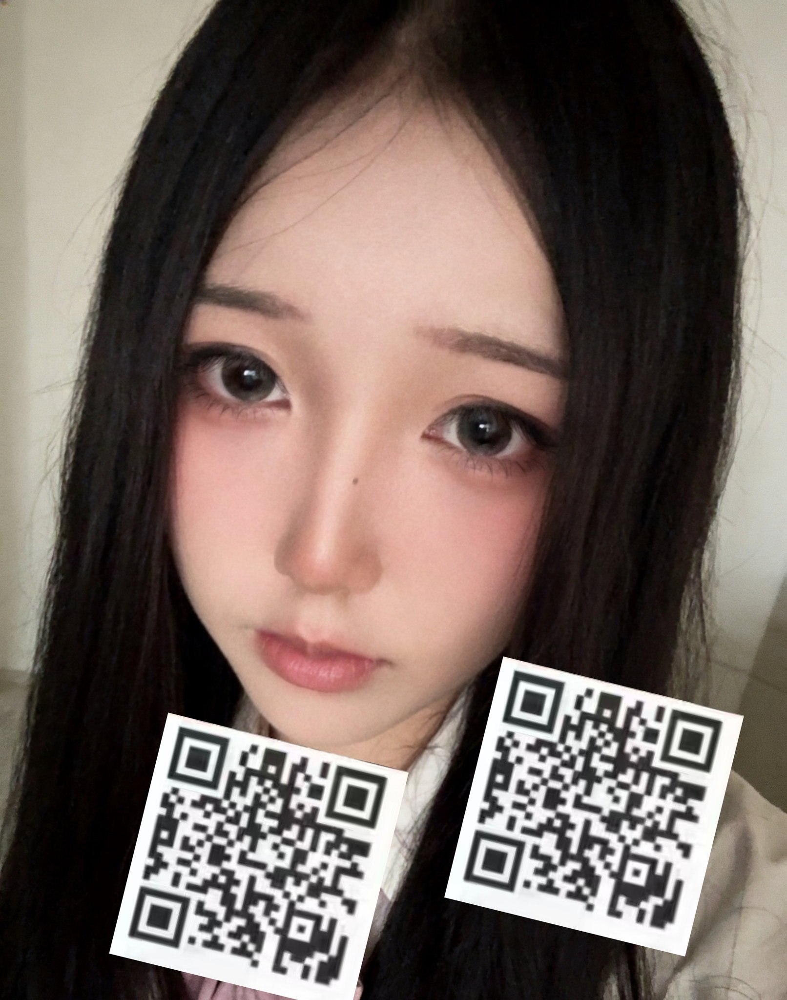广东 广州 21岁 160cm 98 D杯 学生 黑长直发质好,素颜也挺漂亮,看上去会比较显小。擅长提供情绪价值,会看脸色也听话。本科艺术专业审美各方面还不错,带出门拿得出手 颜射 口爆 捆绑 玩具 角色扮演 抽烟纹身:无 SM:可 无套:否 口交:否 过夜:可 同居:可 可飞:可 价格:8 特点:黑长直发质好,素颜也挺漂亮,看上去会比较显小。擅长提供情绪价值,会看脸色也听话。本科艺术专业审美各方面还不错,带出门拿得出手 颜射 口爆 捆绑 玩具 角色扮演