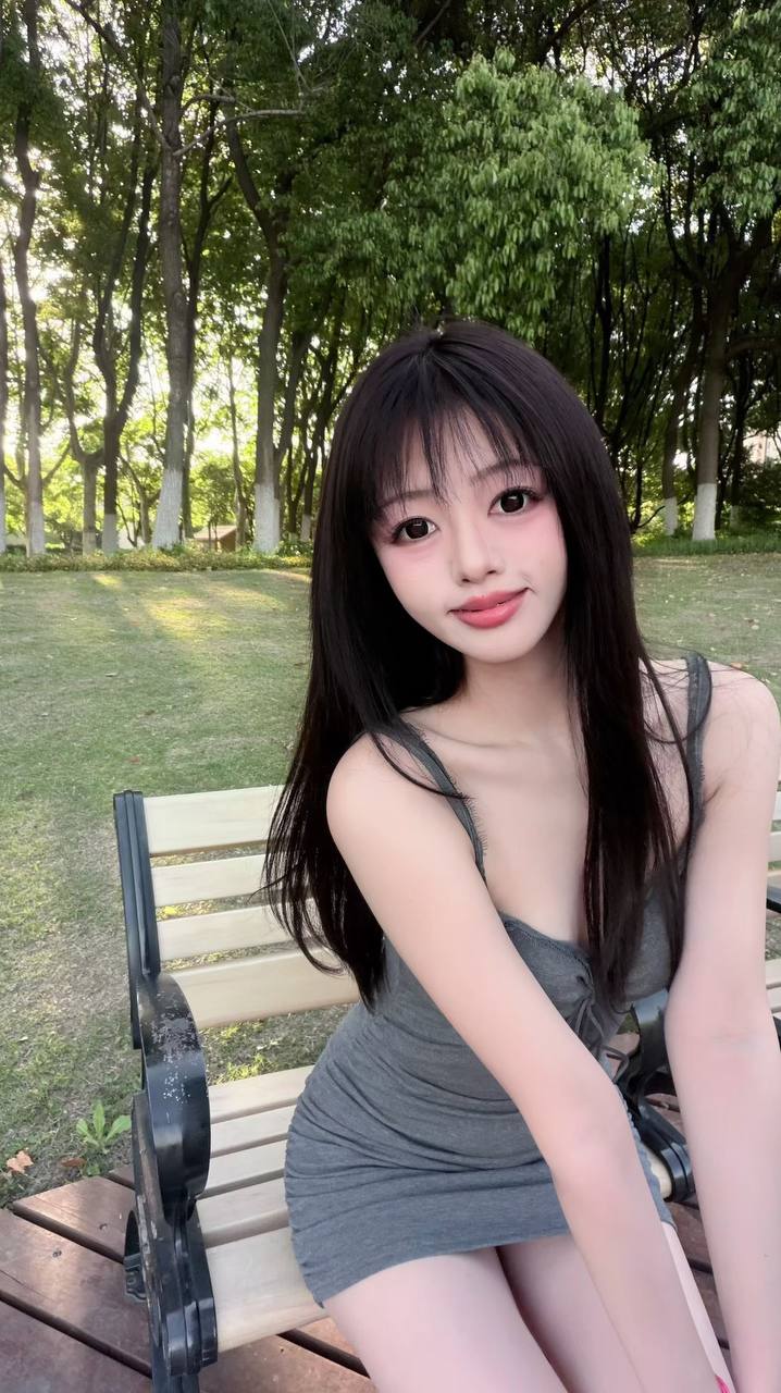 江苏 淮安 20岁 165cm 48 B杯 工作 抽烟纹身:无 SM:否 无套:可 口交:否 过夜:可 同居:否 可飞:可 价格:10