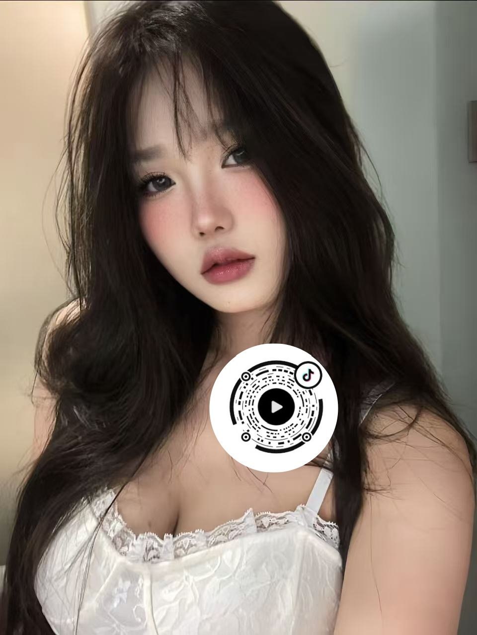 云南 怒江 19岁 173cm 108 D杯 工作 一个很有趣且外向且有趣的人 抽烟纹身:有纹身 SM:否 无套:可 口交:可 过夜:可 同居:否 可飞:不 只能在怒江 价格:5 特点:一个很有趣且外向且有趣的人