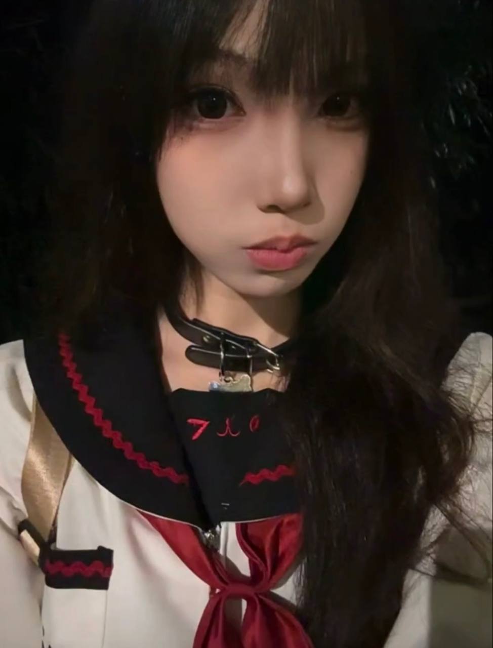 广西 南宁 18岁 161cm 90 A杯 学生 听话 配合度高 清纯 是个小 m 抽烟纹身:无 SM:是 无套:否 口交:可 过夜:可 同居:否 可飞:不可 价格:5 特点:听话 配合度高 清纯 是个小 m