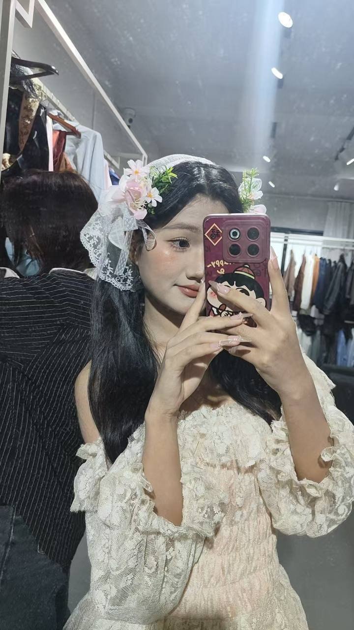 广东 广州 18岁 160cm 97 D杯 抽烟纹身:无 SM:否 无套:可 口交:否 过夜:可 同居:否 可飞:可 价格:15