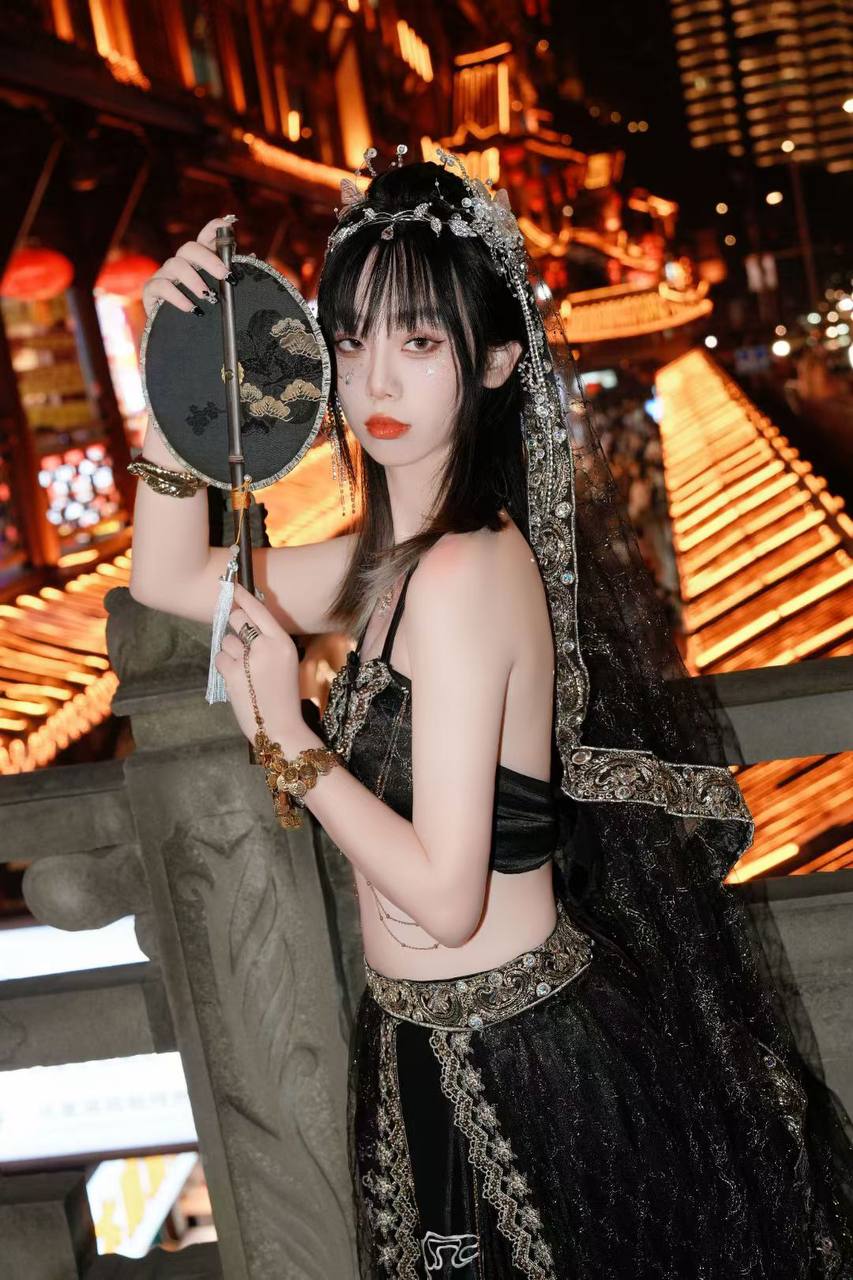 福建 厦门 21岁 166cm 50 C杯 学生 穿搭品味好 不老气 爱穿萝莉装 能满足老板各种穿搭要求 抽烟纹身:无 SM:轻微 无套:可 口交:可 过夜:可 同居:否 可飞:可 价格:4 特点:穿搭品味好 不老气 爱穿萝莉装 能满足老板各种穿搭要求