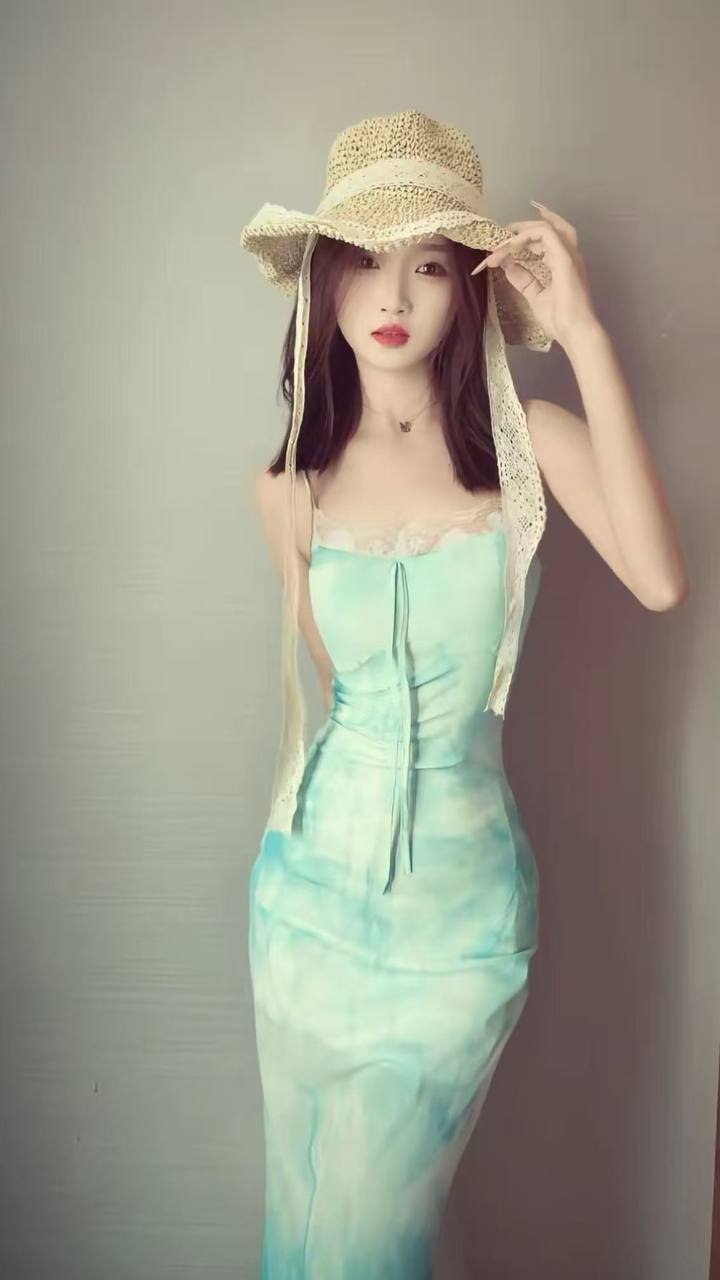 云南 昆明 21岁 164cm 96 C杯 刚毕业 听话 抽烟纹身:无 SM:否 无套:可 口交:可 过夜:可 同居:否 可飞:可 价格:12 特点:听话
