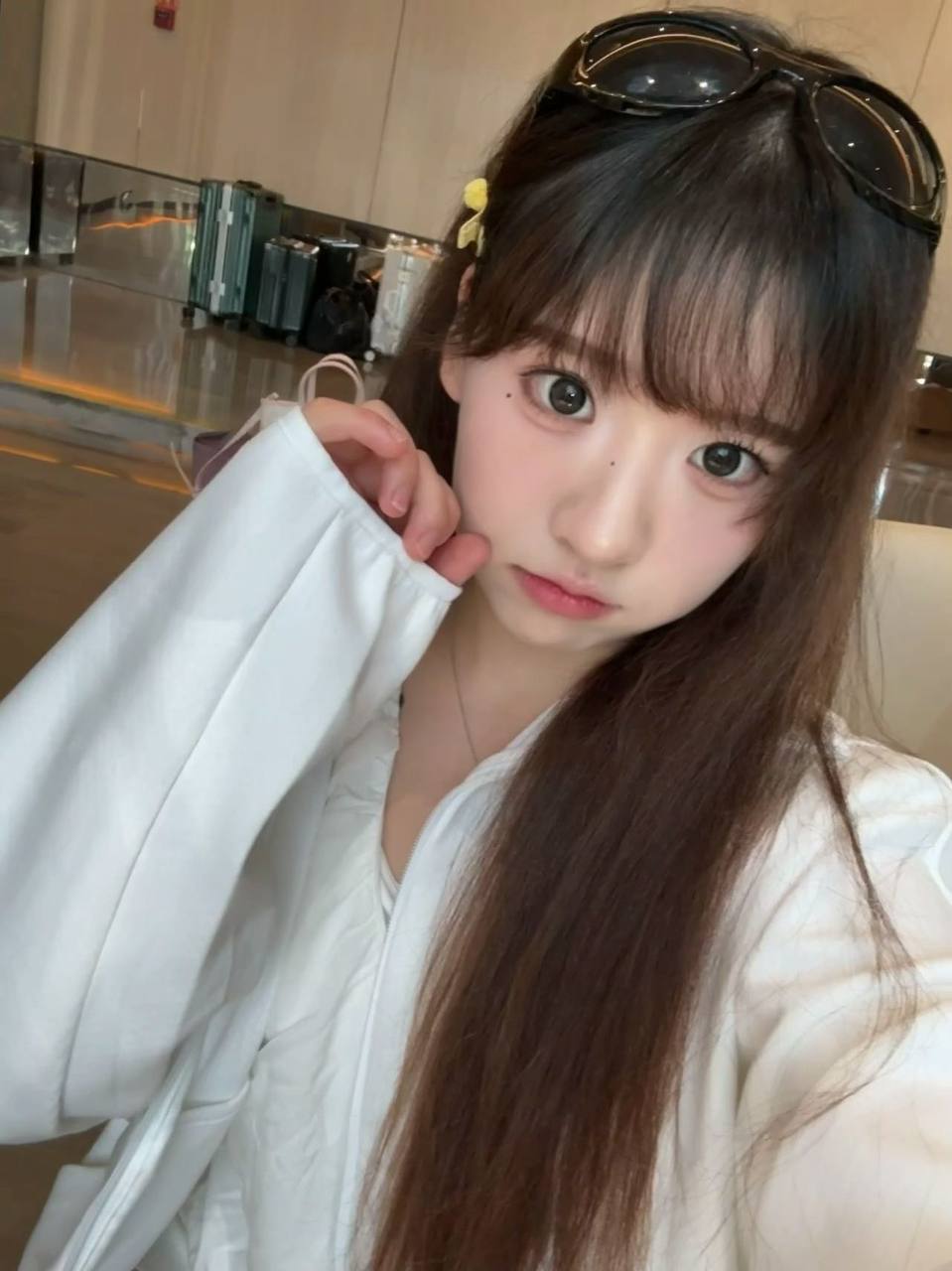 北京 北京 19岁 165cm 100 B杯 学生 活泼开朗类型 会钢琴爱运动 抽烟纹身:有纹身 SM:否 无套:可 口交:可 过夜:可 同居:可 可飞:可 价格:13 特点:活泼开朗类型 会钢琴爱运动