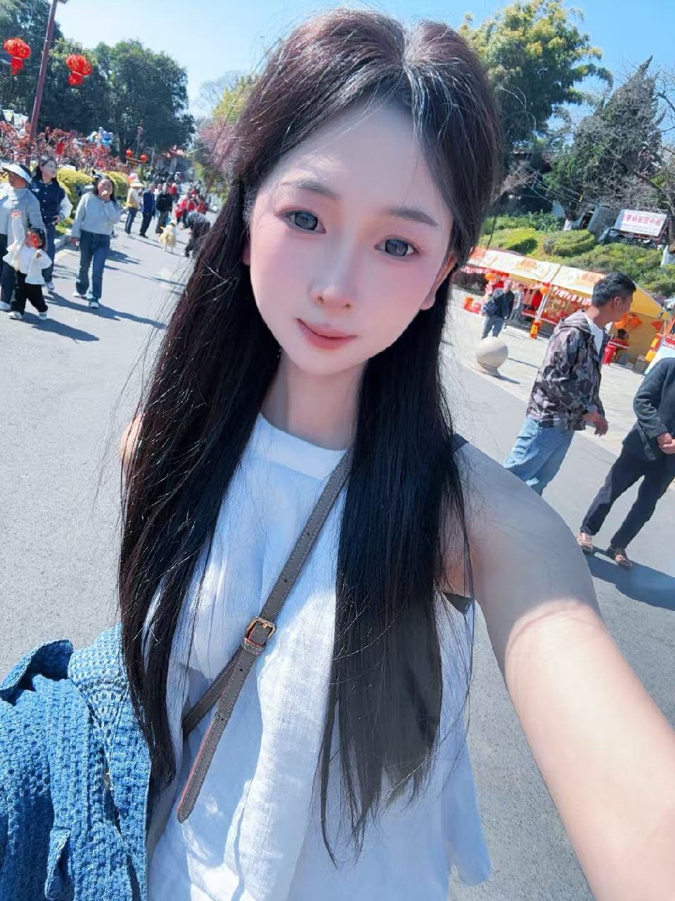 陕西 西安 24岁 161cm 86 B杯 美容 黑丝情趣 提供情绪价值 温柔细腻 听话懂事乖巧 不做作 圈子干净 粉嫩紧 奶头敏感 抽烟纹身:无抽烟有纹身 SM:轻度 无套:可 口交:否 过夜:可 同居:否 可飞:否 价格:10-20 特点:黑丝情趣 提供情绪价值 温柔细腻 听话懂事乖巧 不做作 圈子干净 粉嫩紧 奶头敏感