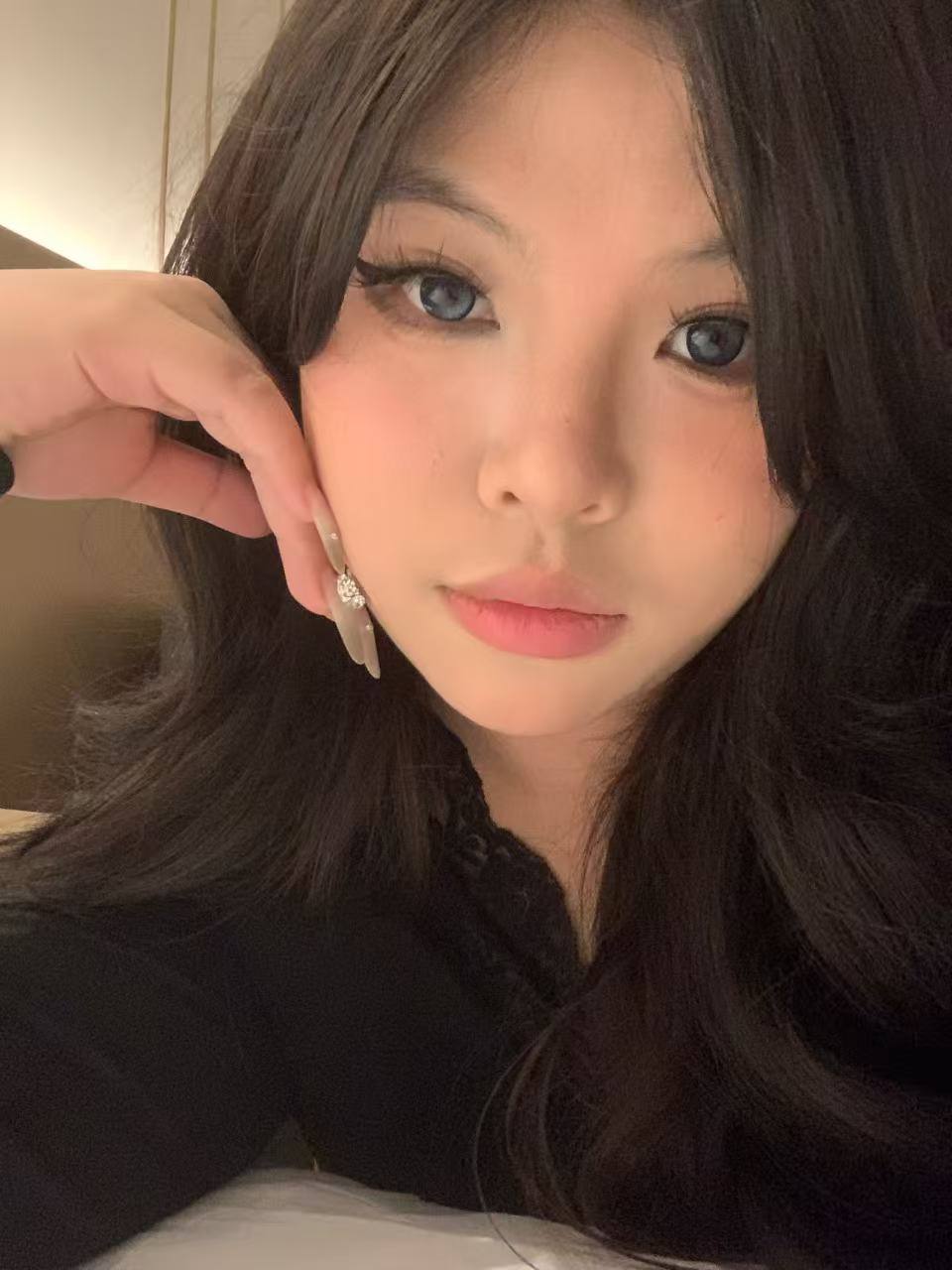 江西 南昌 22岁 170cm 58 B杯 个子高,身材好,主动,听话,水多,可无套内设,接受度高,会打端游永劫三角洲等,声音好听 SM:是 无套:可 口交:可 过夜:可 可飞:可 价格:4 特点:个子高,身材好,主动,听话,水多,可无套内设,接受度高,会打端游永劫三角洲等,声音好听