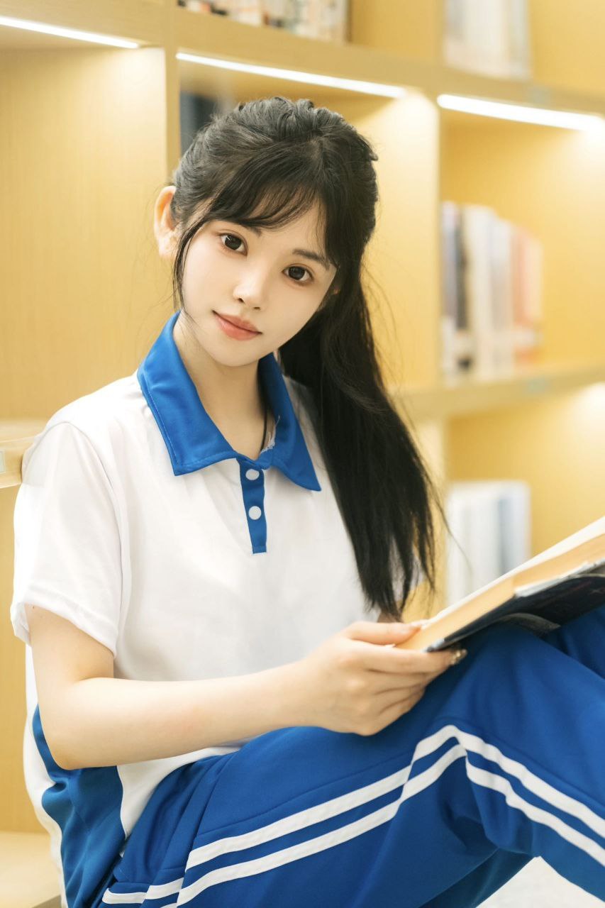 江苏 南京 22岁 165cm 94 C杯 行政 混血基因 一本 本人比照片更好看 皮肤白嫩细腻 可纯可御 粉嫩一线天 温柔好相处 声音甜 保持健身习惯 爱好普拉提 舞蹈 摄影 各项球类运动 不抽烟 无纹身 无不良嗜好 积极向上 抽烟纹身:无 SM:是 无套:否 口交:可 过夜:可 同居:否 可飞:可,港澳,外省 价格:35 特点:混血基因 一本 本人比照片更好看 皮肤白嫩细腻 可纯可御 粉嫩一线天 温柔好相处 声音甜 保持健身习惯 爱好普拉提 舞蹈 摄影 各项球类运动 不抽烟 无纹身 无不良嗜好 积极向上