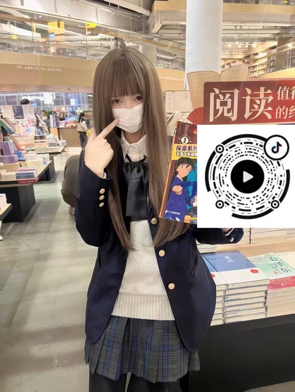 湖南 长沙 19岁 161cm 81 B杯 学生 喜欢cos的小萝莉 风格多变 更多玩法待开发 抽烟纹身:无 无套:可 口交:可 过夜:可 可飞:可 价格:10 特点:喜欢cos的小萝莉 风格多变 更多玩法待开发