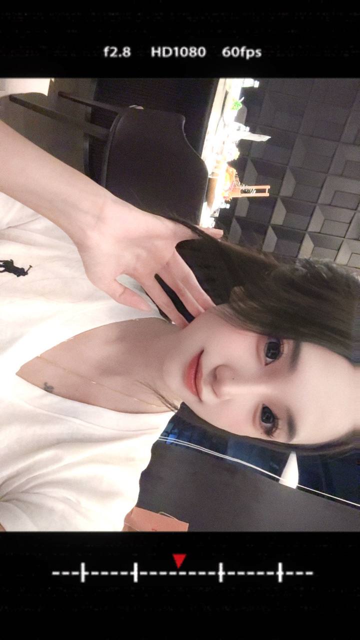 陕西 西安 23岁 170cm 49 B杯 老师 性格好 活泼 听话 平时健身 腿长 反差女 口活好 健谈 酒量不错 听话 体验感好 抽烟纹身:无抽烟 有纹身 SM:轻微 无套:可 口交:可 过夜:可 同居:可 可飞:可 价格:10 特点:性格好 活泼 听话 平时健身 腿长 反差女 口活好 健谈 酒量不错 听话 体验感好