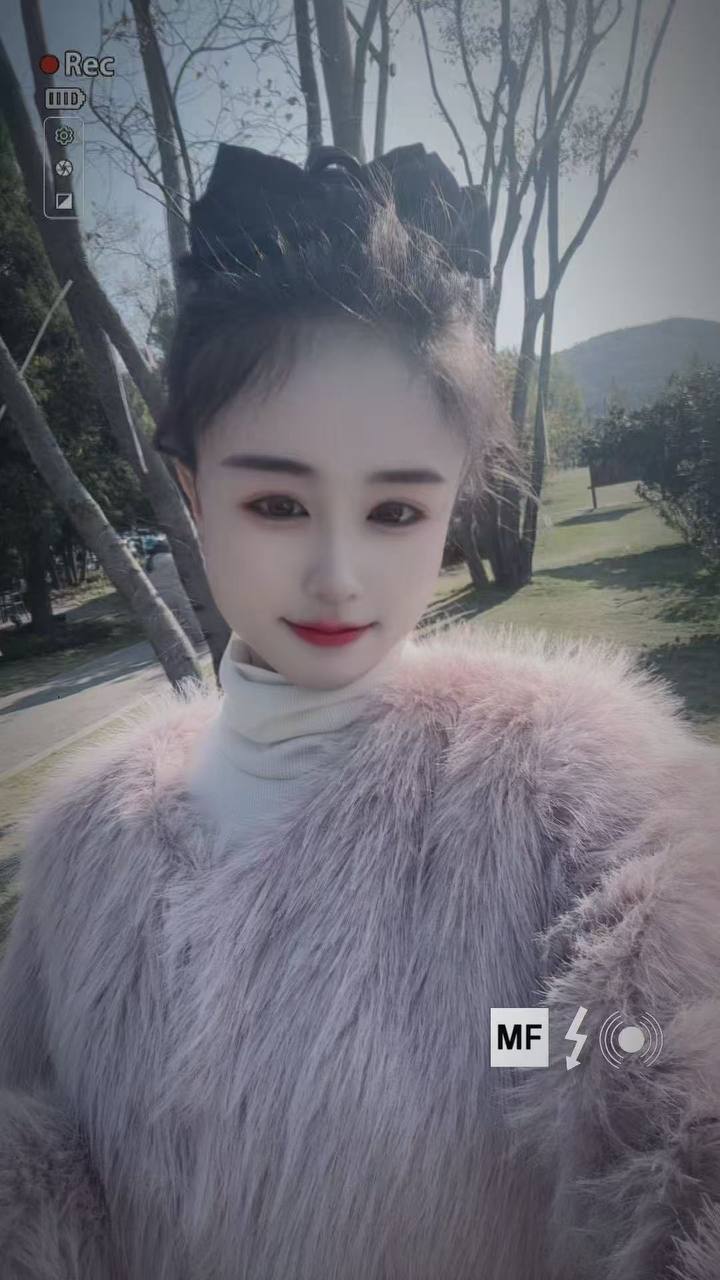 浙江 义乌 28岁 168cm 118 A杯 性格开朗 SM:否 无套:否 口交:可 过夜:可 同居:可 可飞:可 价格:12.5 特点:性格开朗