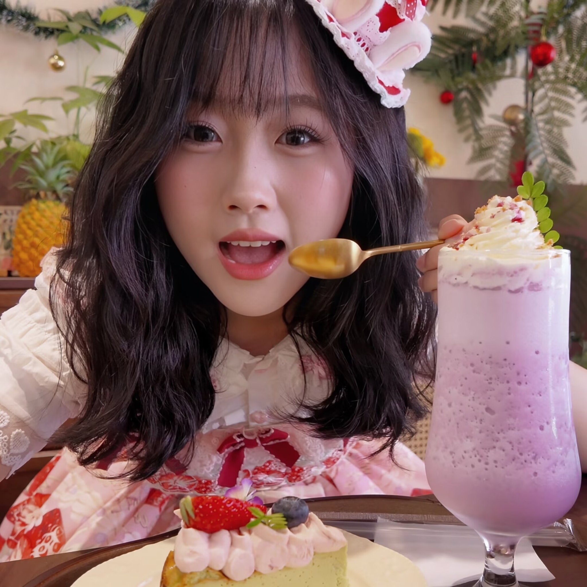 福建 福州 19岁 158cm 45 B杯 学生 性格开朗活泼 抽烟纹身:无 SM:否 无套:否 口交:可 过夜:可 同居:否 可飞:可 最好省内 价格:20 特点:性格开朗活泼