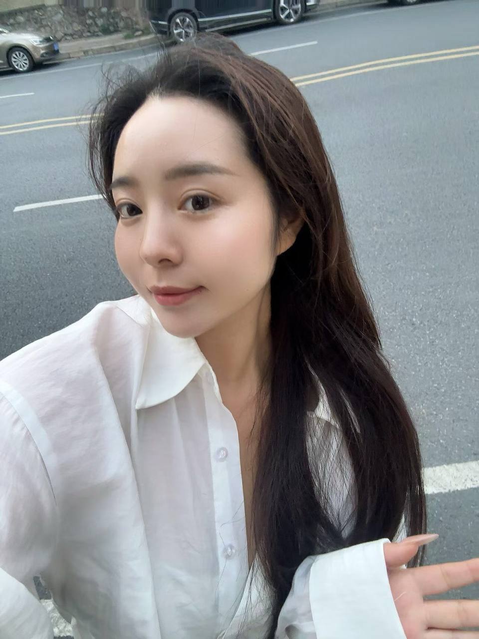 广西 南宁 27岁 160cm 115 C杯 瑜伽老师 身材可以,性格开朗 抽烟纹身:无 SM:否 无套:否 口交:可 过夜:可 同居:可 可飞:否 价格:6 特点:身材可以,性格开朗