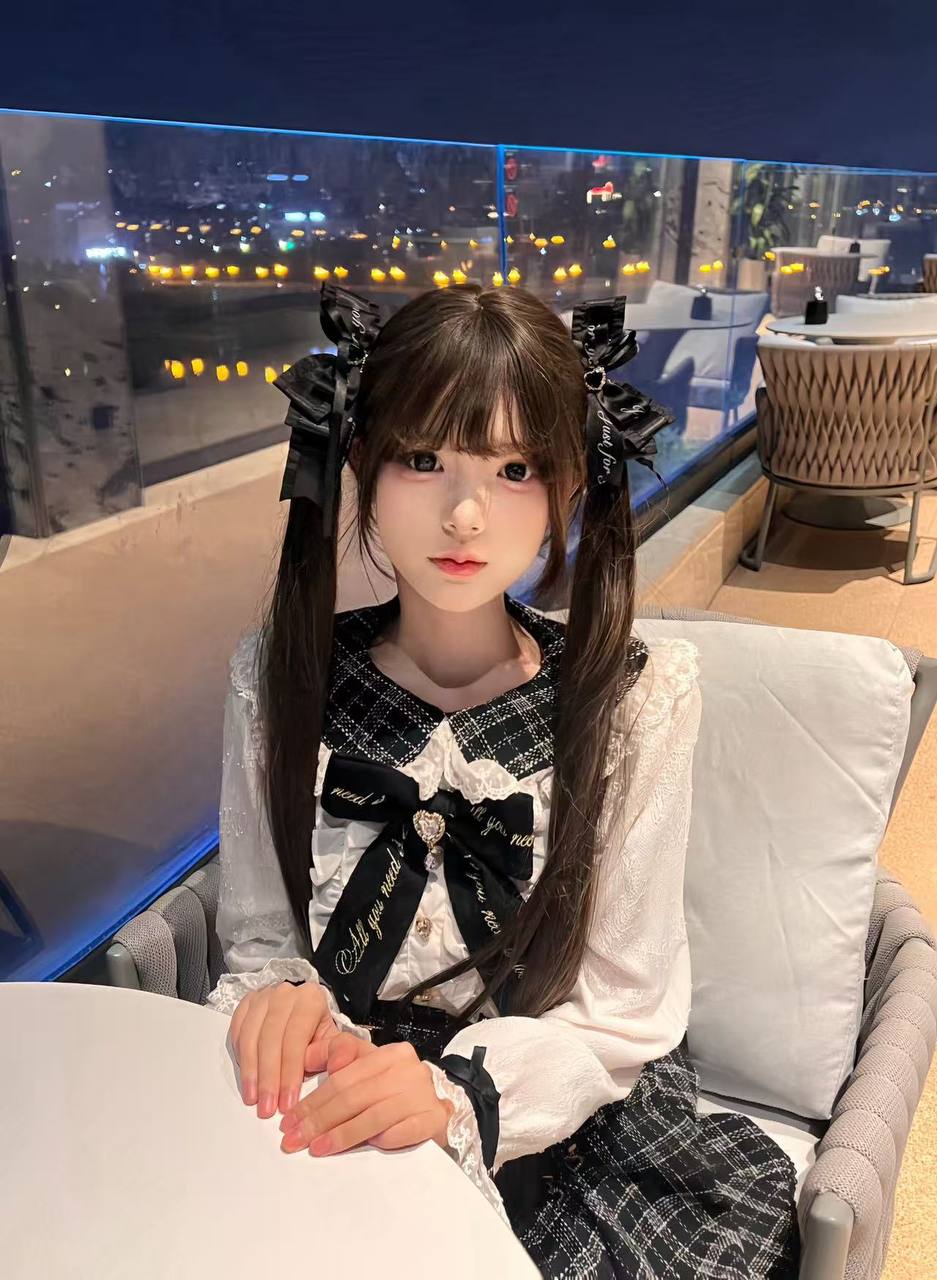 广西 柳州 19岁 159cm 80 B杯 奶茶店员 jk小萝莉,白瘦幼、身材娇小可爱、听话乖巧,声音好听,可以接受轻微调教,小反差,会叫爸爸,可以提供情绪价值 抽烟纹身:有 SM:是 无套:否 口交:可 过夜:可 同居:可 可飞:可 价格:30 特点:jk小萝莉,白瘦幼、身材娇小可爱、听话乖巧,声音好听,可以接受轻微调教,小反差,会叫爸爸,可以提供情绪价值