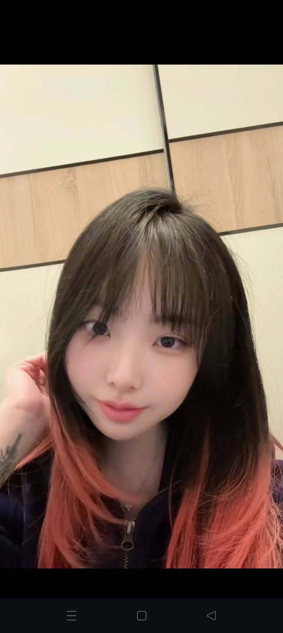 广东 深圳 25岁 164cm 95 A杯 宠物医生 抽烟纹身:无抽烟有纹身 SM:否 无套:否 口交:可 过夜:可 同居:否 可飞:不行 价格:10-20