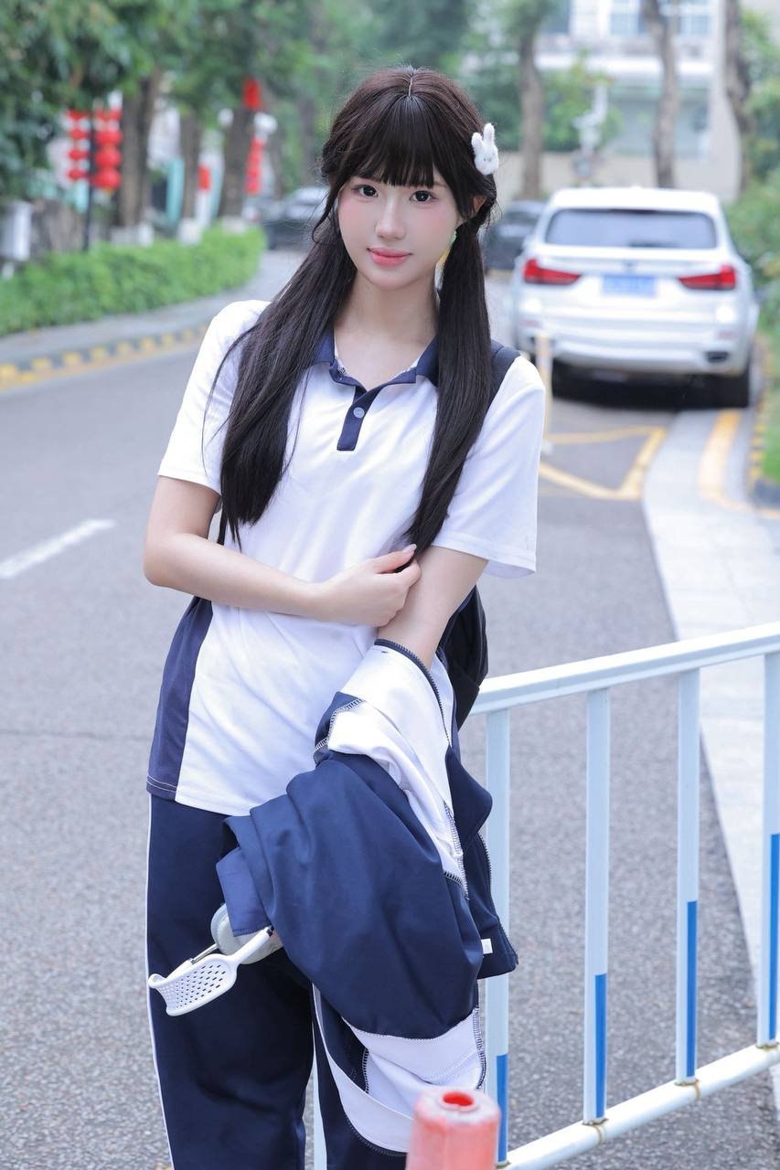广东 广州 6岁 165cm 98 D杯 本人比照片好看 素颜清纯可爱 超甜美 乖巧 平时会健身 普拉提 跳舞 游泳 柔韧度超好 紧致 皮肤光滑细腻 性格温和 情绪价值超高 不公主病 好相处 抽烟纹身:无 SM:否 无套:否 口交:可 过夜:可 可飞:可 价格:24 特点:本人比照片好看 素颜清纯可爱 超甜美 乖巧 平时会健身 普拉提 跳舞 游泳 柔韧度超好 紧致 皮肤光滑细腻 性格温和 情绪价值超高 不公主病 好相处