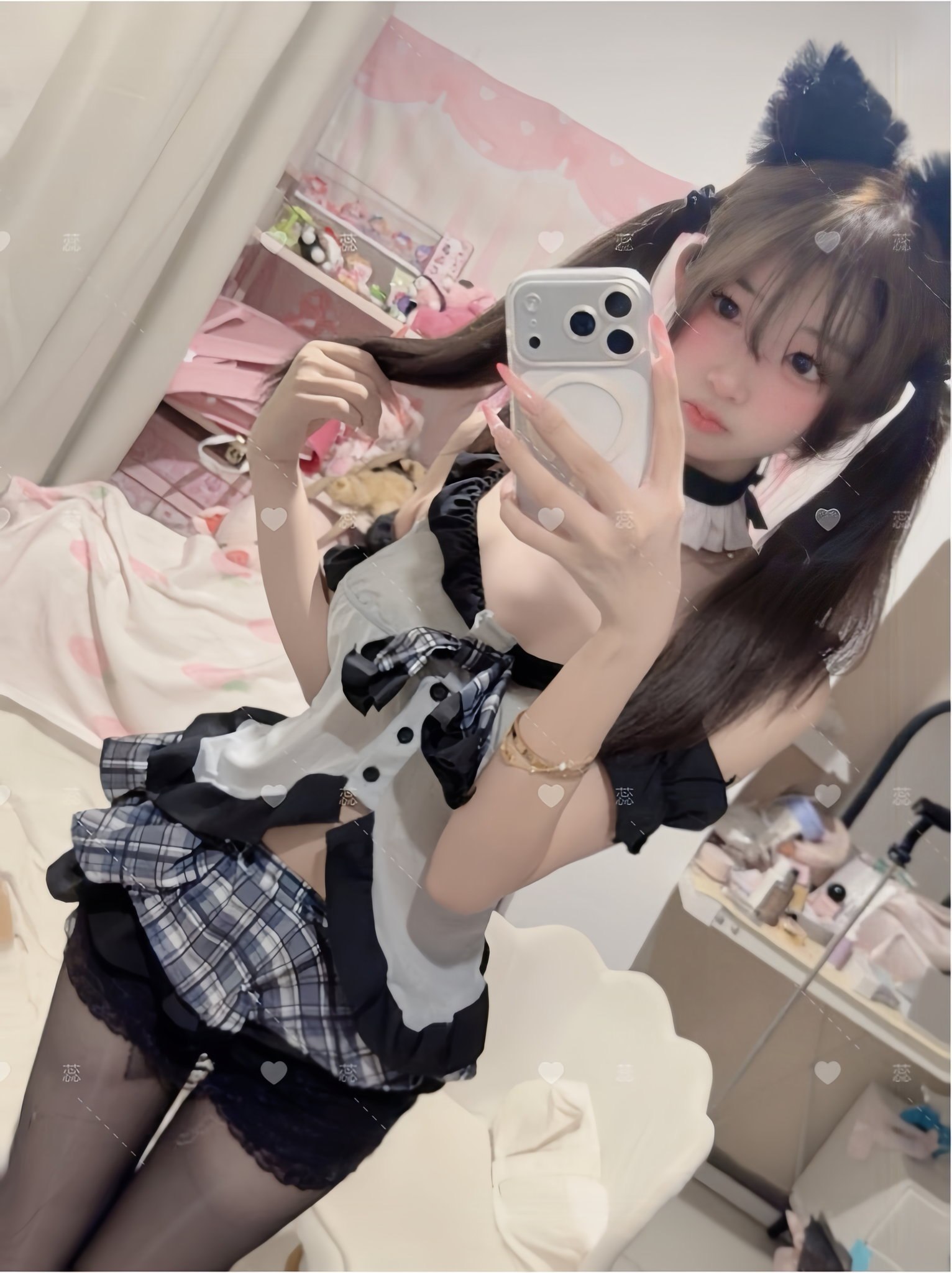 浙江 温州 17岁 163cm 95 B杯 无 妹子懂事听话配合度高,妈生脸长的好看,可以御姐可萝莉,声音好听,可无可内,提供情绪价值 抽烟纹身:无 SM:是 无套:可 口交:可 过夜:可 可飞:可 价格:3 特点:妹子懂事听话配合度高,妈生脸长的好看,可以御姐可萝莉,声音好听,可无可内,提供情绪价值