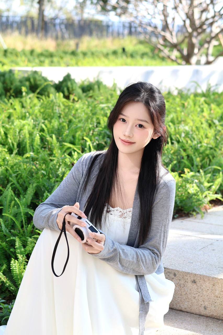广东 深圳 20岁 170cm 98 C杯 自由职业 懂事听话事少 性格好 温柔甜美雅思7.5 出国无障碍沟通 信息全部真实可查 抽烟纹身:无 SM:微M 无套:否 口交:可 过夜:可 同居:可 可飞:可 价格:25-55 特点:懂事听话事少 性格好 温柔甜美雅思7.5 出国无障碍沟通 信息全部真实可查