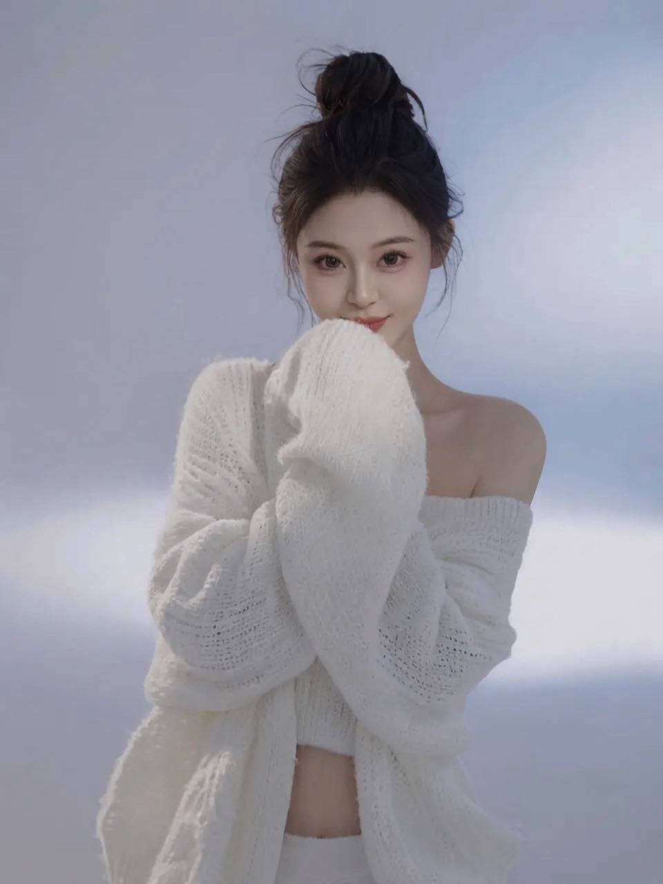 陕西 西安 19岁 175cm 96 B杯 学生 在读大一表演专业艺考生 风格清纯甜美型 性格随和 大方明媚 纯天然无整 有小梨涡 有舞蹈功底 皮肤白 参加过各大时尚走秀 模特大赛 日常平面拍摄 普通话体态以及身材比例可 抽烟纹身:无 SM:轻微M 无套:否 口交:可 过夜:可 同居:可 可飞:可 价格:50 特点:在读大一表演专业艺考生 风格清纯甜美型 性格随和 大方明媚 纯天然无整 有小梨涡 有舞蹈功底 皮肤白 参加过各大时尚走秀 模特大赛 日常平面拍摄 普通话体态以及身材比例可