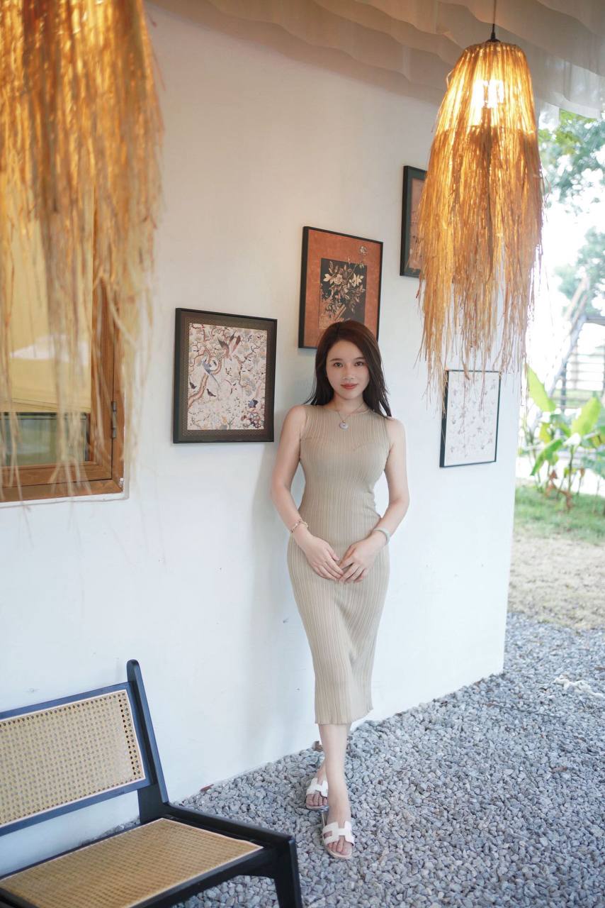 江西 宜春 95岁 160cm 50 D杯 博主 白 三点粉 会喷 前凸后翘身材好 情绪价值满满 少妇女友型 会调情 气质型性感御姐又带点可爱 本科艺术生 会画画 唱歌 跳舞 喜欢健身 瑜伽 抽烟纹身:无 SM:否 无套:可 口交:可 过夜:可 同居:可 可飞:可 价格:20-38 特点:白 三点粉 会喷 前凸后翘身材好 情绪价值满满 少妇女友型 会调情 气质型性感御姐又带点可爱 本科艺术生 会画画 唱歌 跳舞 喜欢健身 瑜伽