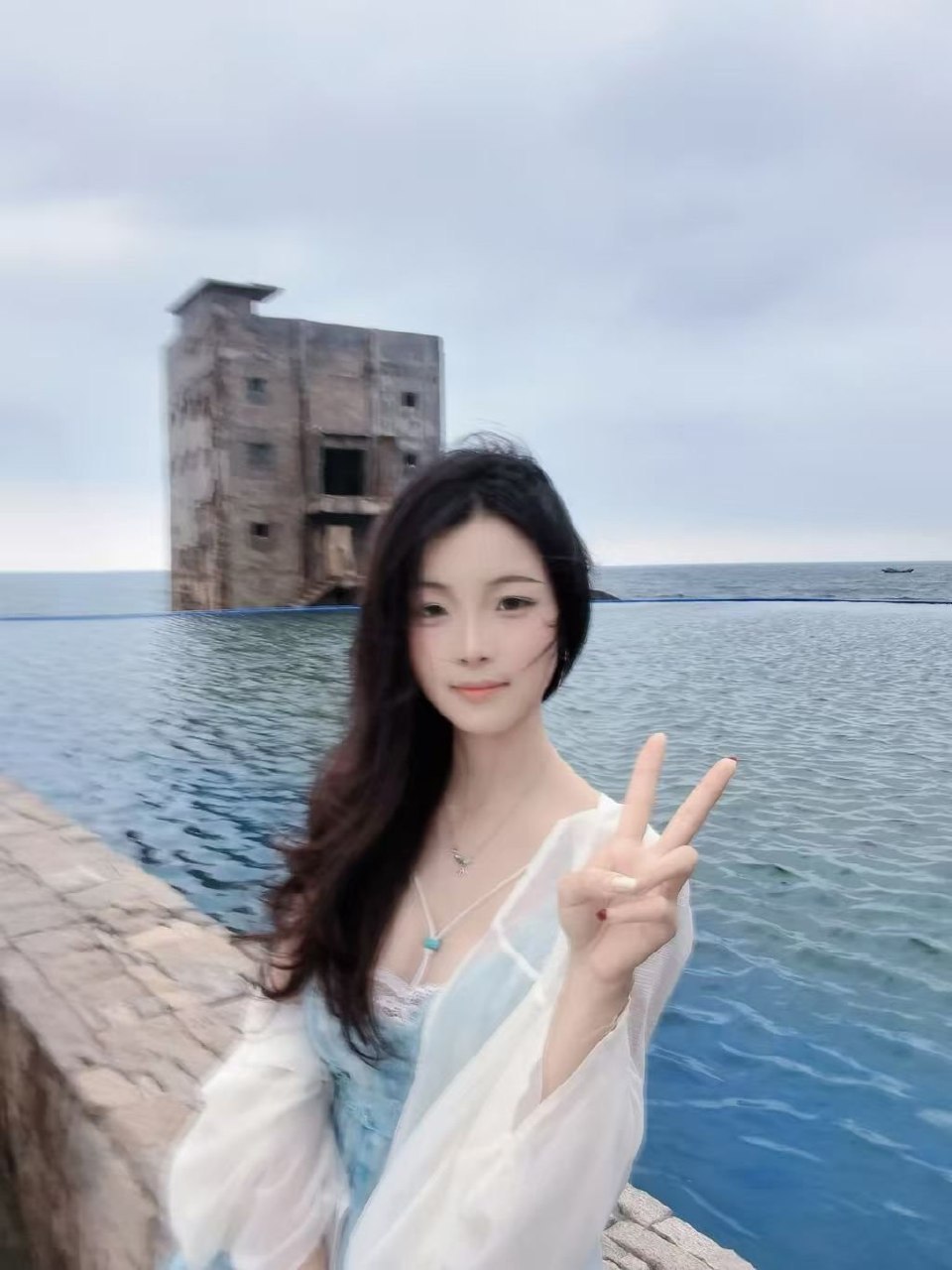 广东 深圳 19岁 161cm 95 B杯 提供情绪价值 温柔细腻 听话懂事乖巧 不做作 配合好 圈子干净 粉嫩紧 奶头敏感 水多 反差 抽烟纹身:无 SM:否 无套:否 口交:可 过夜:可 同居:可 可飞:否 价格:6 特点:提供情绪价值 温柔细腻 听话懂事乖巧 不做作 配合好 圈子干净 粉嫩紧 奶头敏感 水多 反差