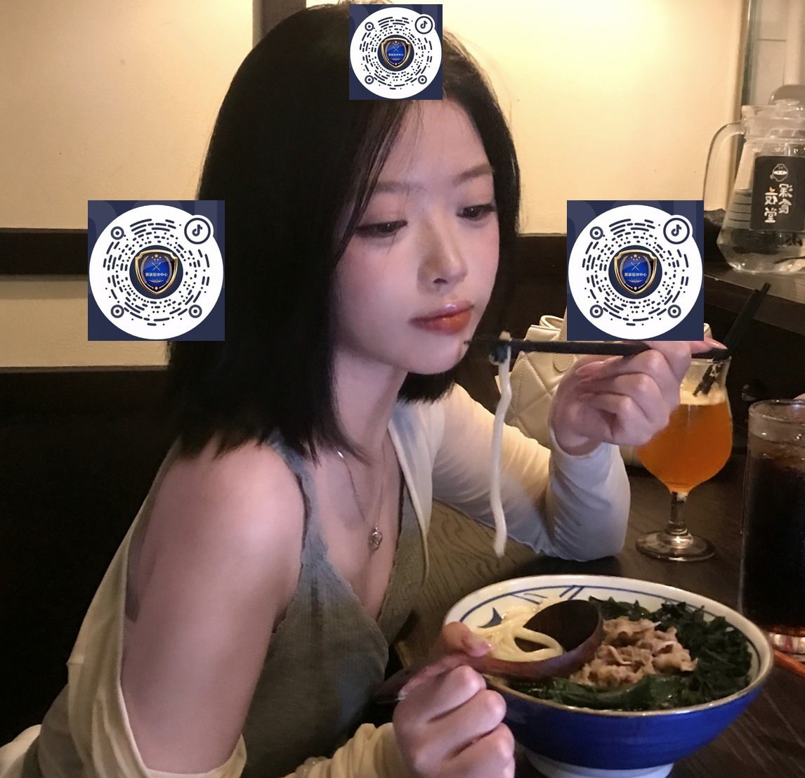 江苏 南京 20岁 162cm 88 B杯 学生 水多,紧致,反差,声线天然甜美,纯天然,无整,白皮,梨形身材,无纹身,性格开朗活泼,共情力强,提供情绪价值 抽烟纹身:无 SM:是 无套:可 口交:可 过夜:可 同居:可 可飞:可 价格:13.5 特点:水多,紧致,反差,声线天然甜美,纯天然,无整,白皮,梨形身材,无纹身,性格开朗活泼,共情力强,提供情绪价值