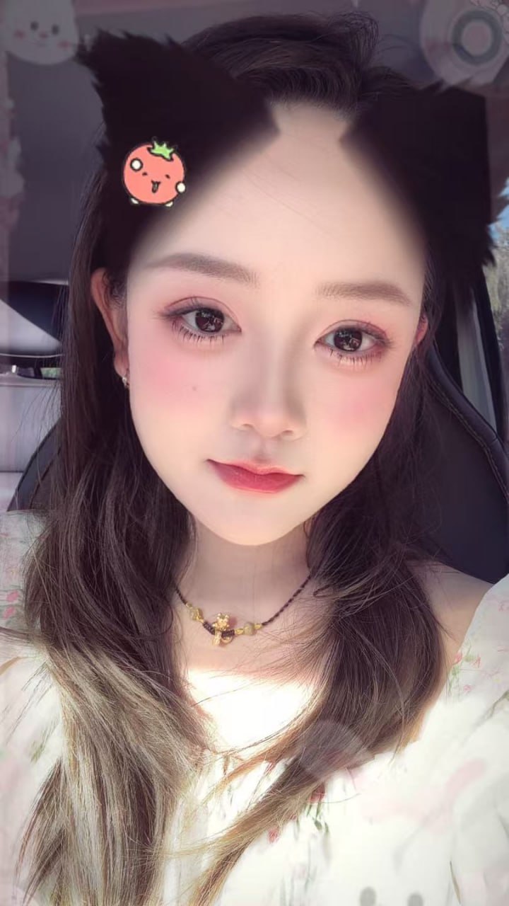 河南 三门峡 渑池 23岁 165cm 117 B杯 主播 主动,听话,乖巧 抽烟纹身:无 SM:否 无套:可 口交:可 过夜:可 同居:可 可飞:能 价格:30 特点:主动,听话,乖巧