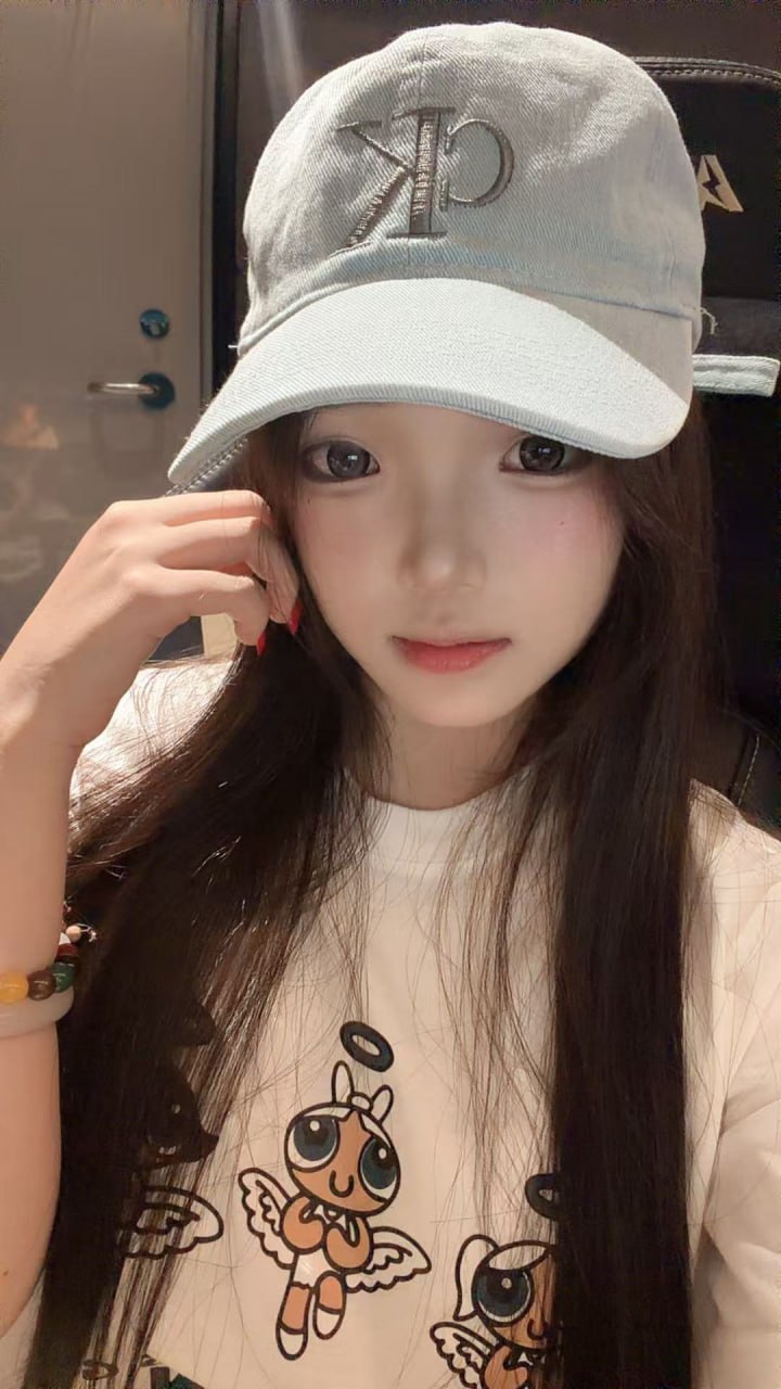 福建 莆田 18岁 156cm 92 B杯 学生 抽烟纹身:无 SM:是 无套:可 同居:可 可飞:可 价格:20