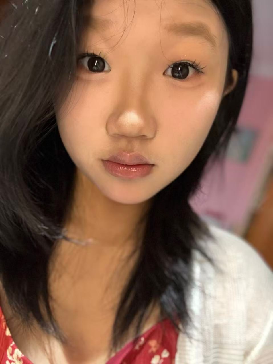 安徽 芜湖 18岁 165cm 100 A杯 学生 年纪小,干净,会唱点歌喝点酒 抽烟纹身:无 SM:可 无套:否 口交:否 过夜:可 同居:否 可飞:不能 价格:15 特点:年纪小,干净,会唱点歌喝点酒