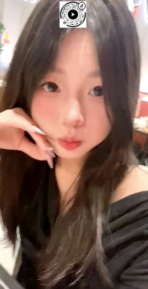 广东 潮州 18岁 156cm 78 B杯 学生 十六,可口,可SM,听话。性价比之选。清纯甜美。懂得付出陪伴和情绪价值。性格柔柔。圈子干净。 抽烟纹身:偶尔抽 SM:是 无套:否 口交:可 过夜:否 同居:否 可飞:不 价格:1.5-3 特点:十六,可口,可SM,听话。性价比之选。清纯甜美。懂得付出陪伴和情绪价值。性格柔柔。圈子干净。