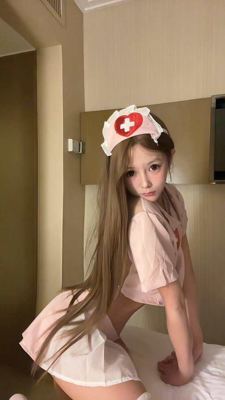 广东 深圳 22岁 158cm 38 C杯 主播 性格好 抽烟纹身:无 SM:是 无套:可 口交:可 过夜:可 同居:可 可飞:可 价格:20 特点:性格好