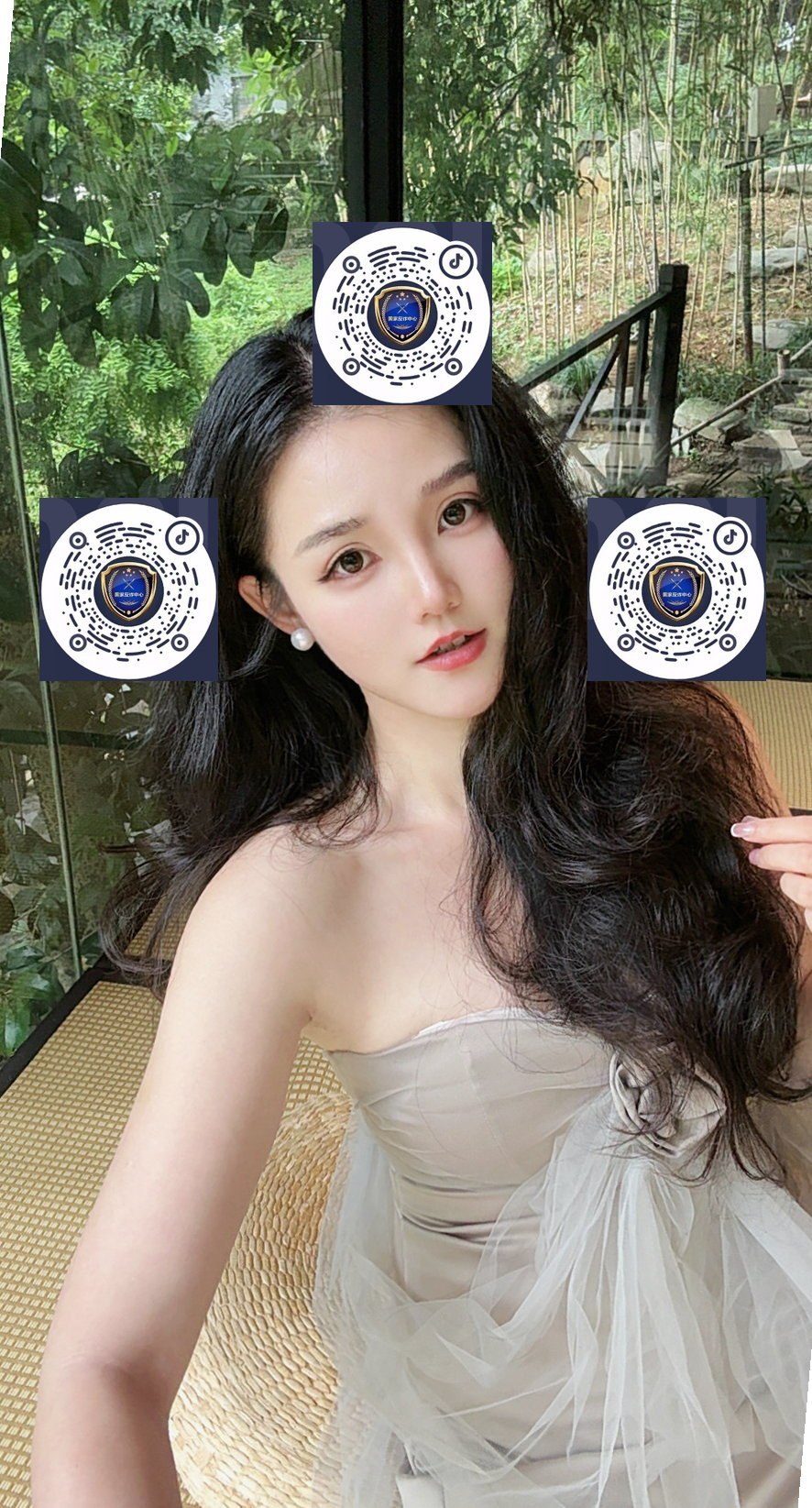 广东 深圳 25岁 161.5cm 93.5 C杯 策划师 混血医院长相 健身精致身材 艺术修养审美 性格活泼 真诚 脾气很好情绪稳定,懂礼仪谈吐有素质,会给你满满情绪价值 抽烟纹身:无 SM:否 无套:否 口交:可 过夜:可 同居:可 可飞:可 价格:6 特点:混血医院长相 健身精致身材 艺术修养审美 性格活泼 真诚 脾气很好情绪稳定,懂礼仪谈吐有素质,会给你满满情绪价值
