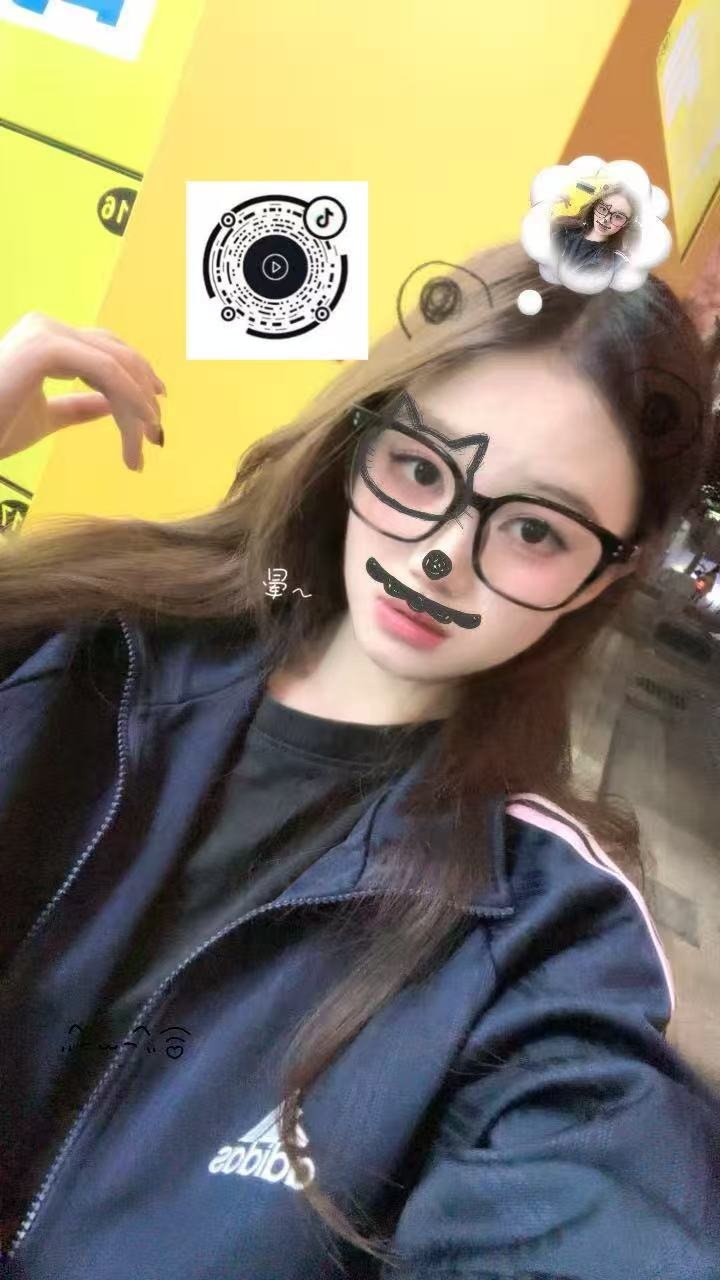 广东 广州 18岁 155cm 40 B杯 无 抽烟纹身:无 SM:否 无套:可 口交:否 过夜:可 同居:可 可飞:否 价格:4