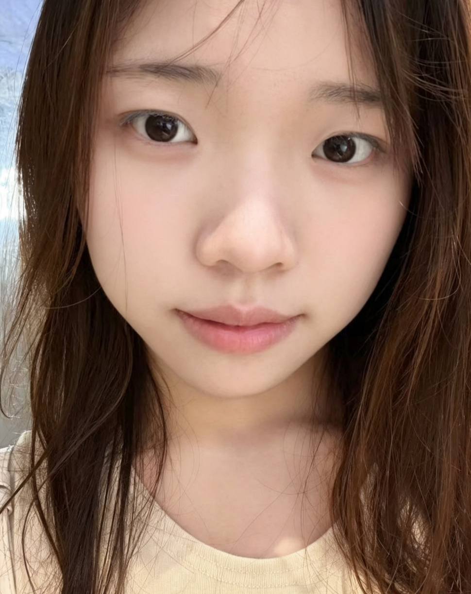 湖南 长沙 19岁 166cm 92 B杯 学生 本科一本女大,性格温柔,俏皮可爱,接受程度高,事少不做作,性生活只有半年,逼粉,脚好看,身材好,穿丝袜好看,床上反差,主动配合程度高,叫床好听,满满的情绪价值 抽烟纹身:无 SM:是 无套:可 口交:可 过夜:否 同居:否 可飞:可 价格:6 特点:本科一本女大,性格温柔,俏皮可爱,接受程度高,事少不做作,性生活只有半年,逼粉,脚好看,身材好,穿丝袜好看,床上反差,主动配合程度高,叫床好听,满满的情绪价值